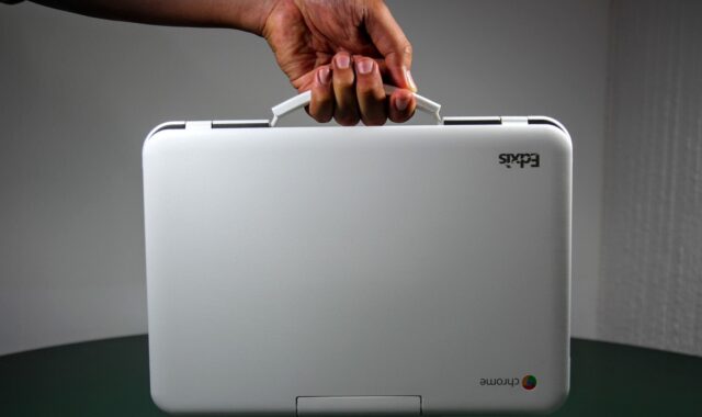 chromebook, education, children, guatemala, technology, teaching, students, school, gray school, gray education, chromebook, chromebook, chromebook, chromebook, chromebook