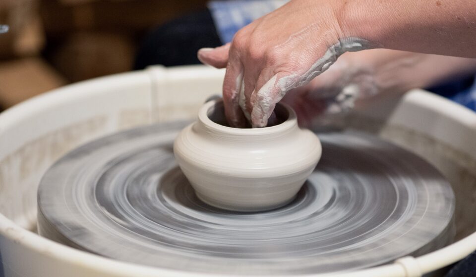 hub, volume, pottery, potters, hand, craft, art, pottery, pottery, pottery, pottery, pottery