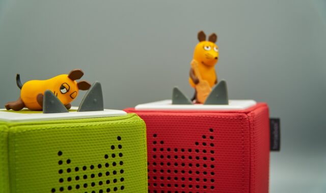 mouse, speaker, 4k wallpaper 1920x1080, desktop backgrounds, radio play, children, box, toniebox, wallpaper 4k, full hd wallpaper, 4k wallpaper, child-friendly, beautiful wallpaper, toy, windows wallpaper, fun, listen, laptop wallpaper, cool backgrounds, wallpaper hd, free wallpaper, music, to sing, game, yellow, tonie, audio book, free background, melody, singing, smart home, mac wallpaper, smart, hd wallpaper, background, cloud