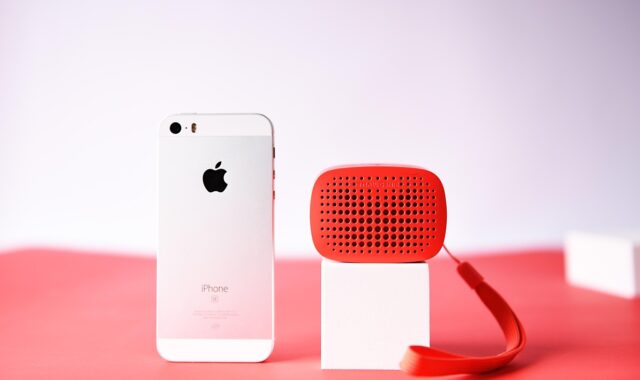iphone, tmall elf, speaker, gadget, technology, phone, smartphone, wireless, wireless technology, bluetooth speaker, electronic equipment, smart speaker, bluetooth speaker, bluetooth speaker, bluetooth speaker, bluetooth speaker, smart speaker, smart speaker, smart speaker, smart speaker, smart speaker