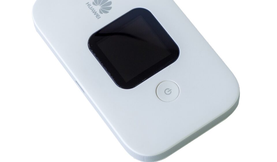 blank, business, cell, cellphone, communication, computer, data, device, digital, display, electronic, equipment, hauwei e557, isolated, mobile, mobile wifi router, phone, screen, smart, smartphone, technology, tablet, telephone, white, wireless
