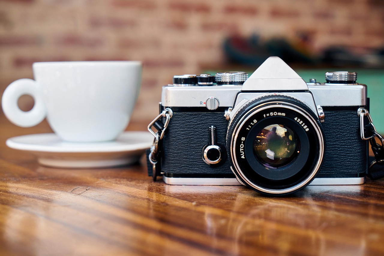 old, camera, lens, hobby, design, cafe, coffee, cup, glass, journalist, tea cup, photographer, macro, good morning, instant coffee, coffee cup, nutrition, food, breakfast, table, wooden, tea, morning