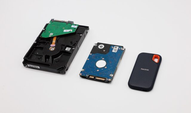 hard drive, open, industry, wallpaper 4k, capacity, desktop backgrounds, windows wallpaper, closeup, recovery, free wallpaper, usb, portable, external, flash, copy, solid state drive, free background, solid state, beautiful wallpaper, cool backgrounds, mac wallpaper, solid, drive, wallpaper hd, information, full hd wallpaper, laptop wallpaper, disc, background, disk, hd wallpaper, technology, hardware, hard, 4k wallpaper 1920x1080, file, 4k wallpaper, computer