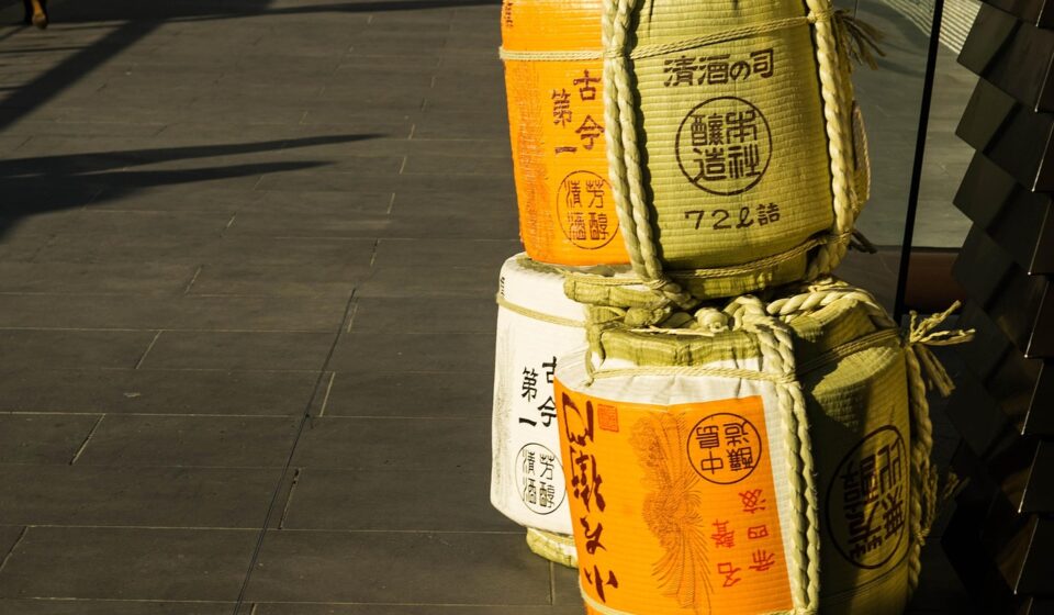 packages, writing, rope, texture, business, paper, retail, packaging, message, label, market, design, distribution, delivering, container, delivery, symbol, service, merchandise, parcel, store, goods, order, shop, pack, product, stack, stock, industry