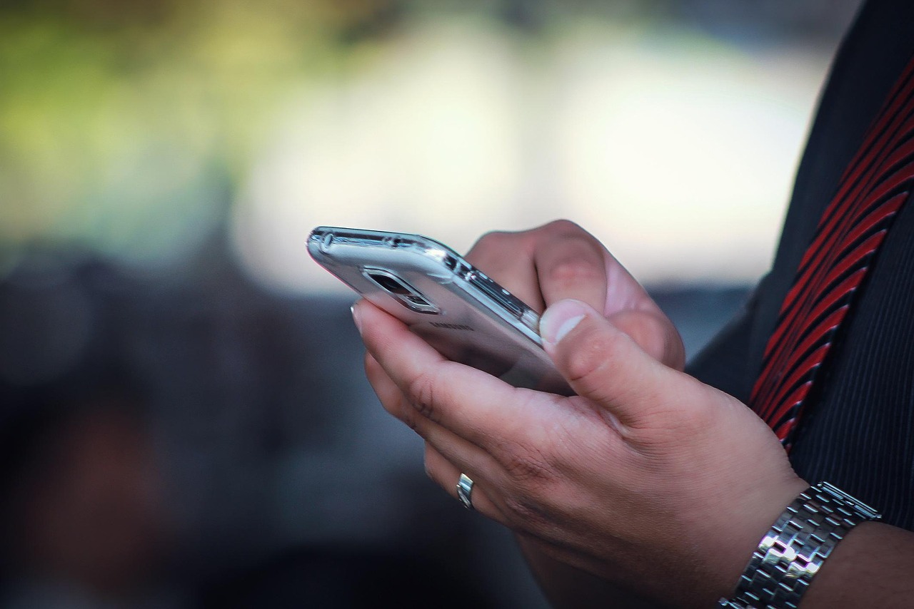 mobile phone, business, phone, technology, communication, cellphone, internet, wireless, modern, hand, smart, digital, cellular, talk, connection, portable, man, person, message, contact, device, mobile, cell, call, cellphone, cellphone, cellphone, call, call, call, call, call