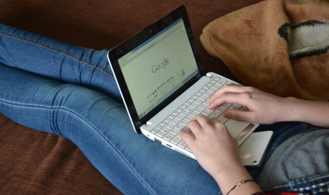 computer, computers, keyboard, equipment, electronics, use, write, laptop, electronic equipment, electronic, writing, work