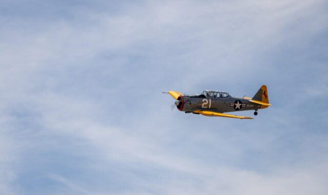 airplane, nature, plane, air, flying, fly, sky, race, bule, yellow, t-6, fighter