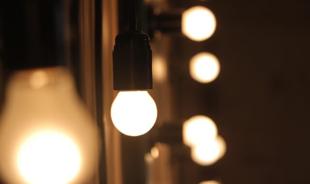 light, bulb, lighting, electricity, energy, light bulb, illumination, illuminated, glowing, light energy, incandescent, blur, bokeh, bright, luminescence, wall lights